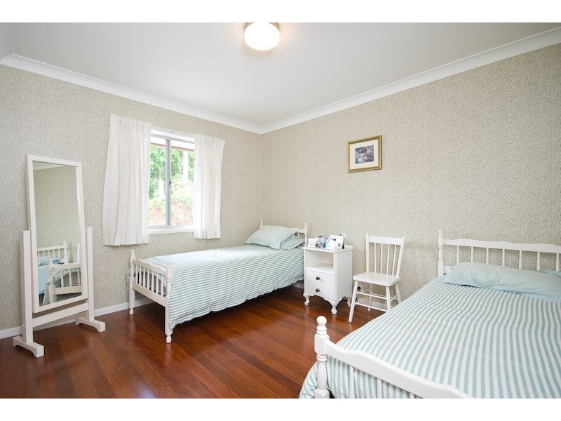 4 Pambula Street, The Gap QLD 4061