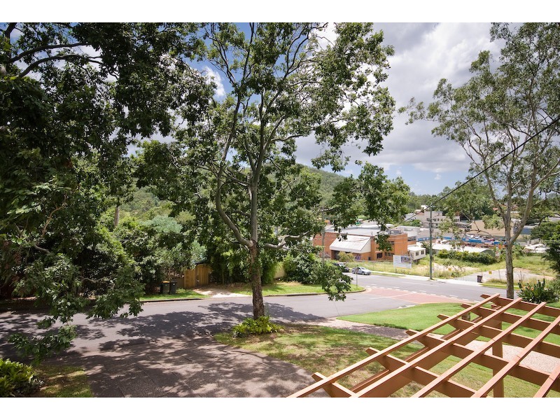 4 Pambula Street, The Gap QLD 4061