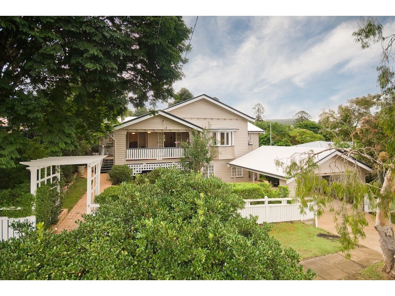 8 Myagah Road, Ashgrove QLD 4060