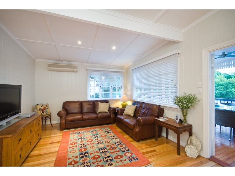 8 Myagah Road, Ashgrove QLD 4060