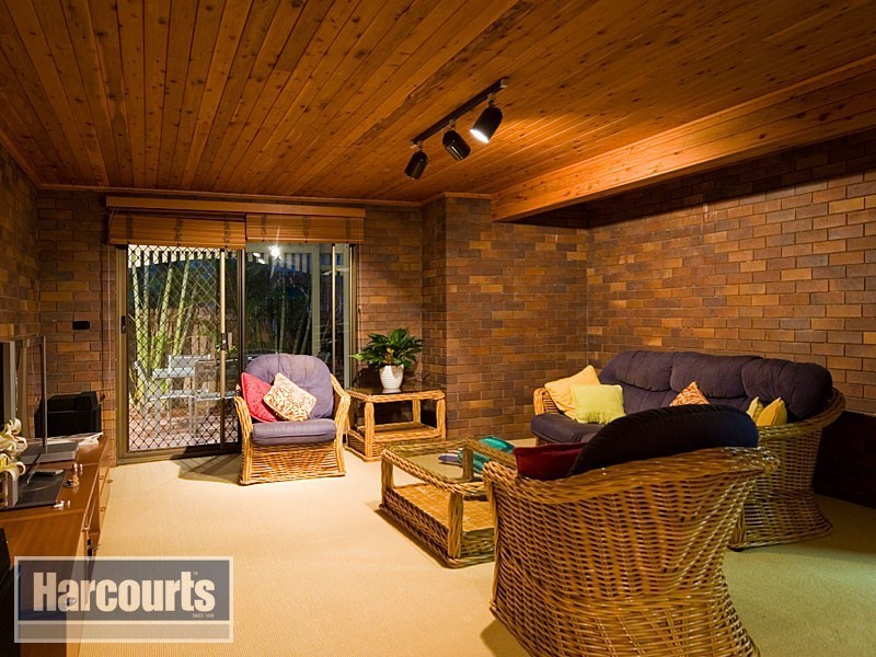 15 Maestra Street, The Gap QLD 4061