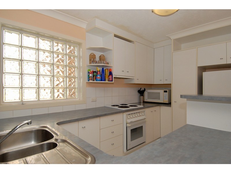 1/9 Walsh Street, Milton QLD 4064