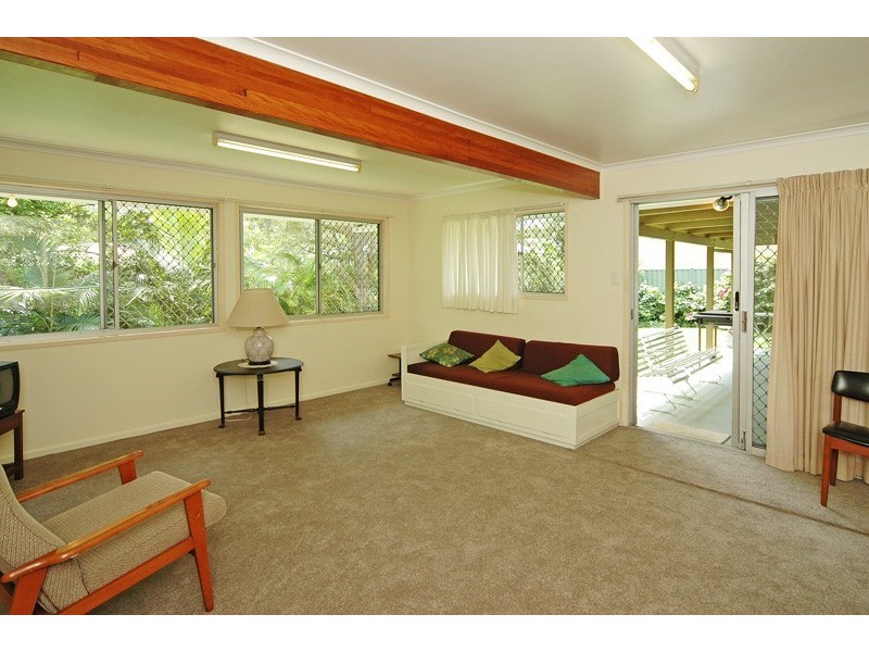 20 Debbie Street, The Gap QLD 4061