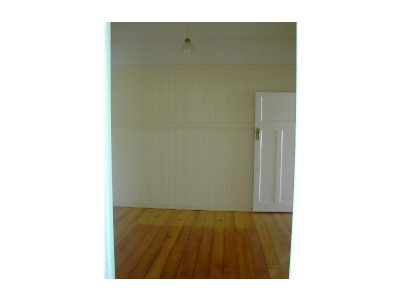 27 Dorrington Drive, Ashgrove QLD 4060