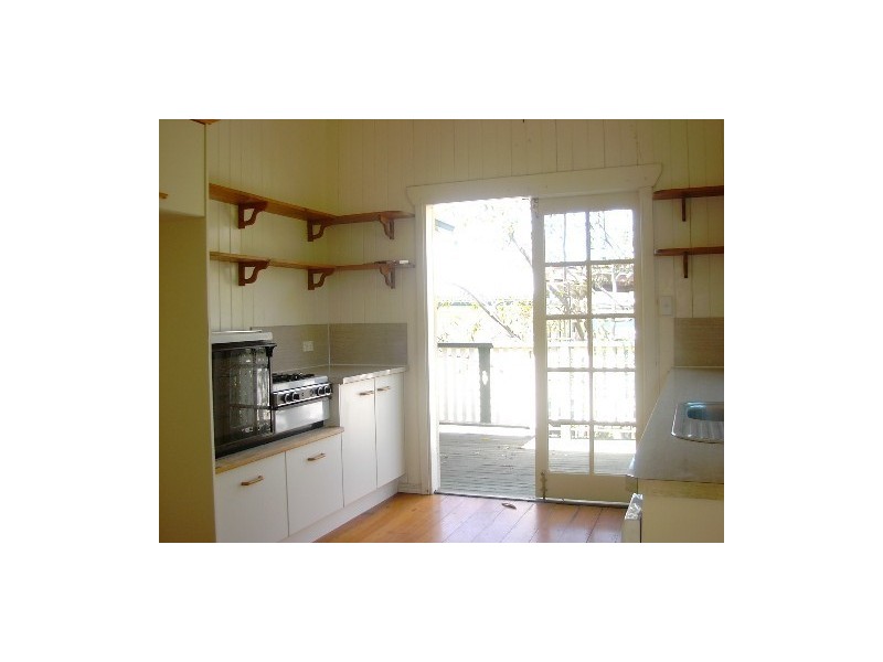 27 Dorrington Drive, Ashgrove QLD 4060