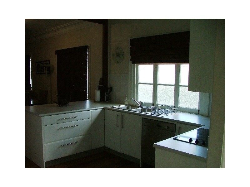 6 Mirrabooka Rd, Ashgrove QLD 4060