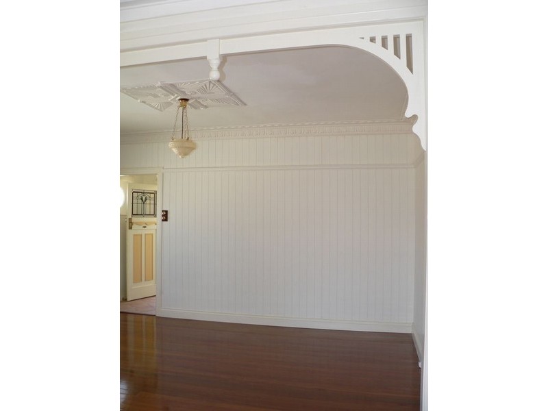 19 Tay St, Ashgrove QLD 4060