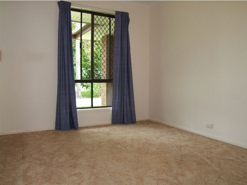 25 Tilquin St, The Gap QLD 4061