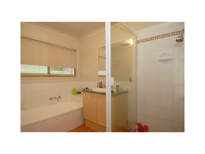 39 Woorama Rd, The Gap QLD 4061