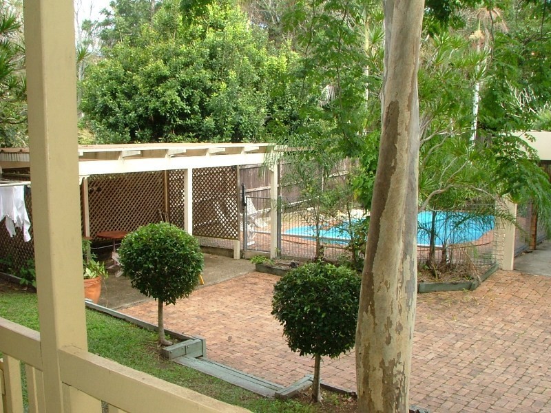 68 Lizzie Street, Bardon QLD 4065