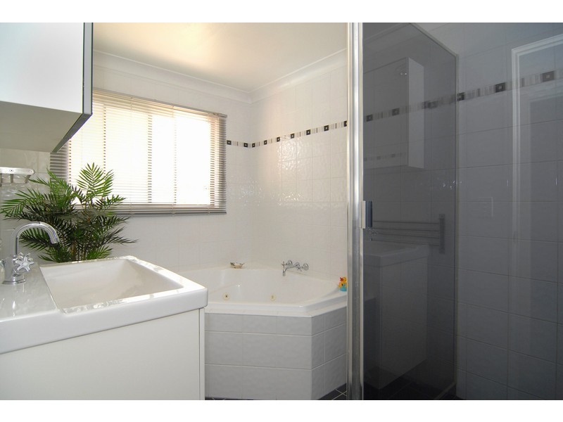 68 Archdale Road, Ferny Grove QLD 4055
