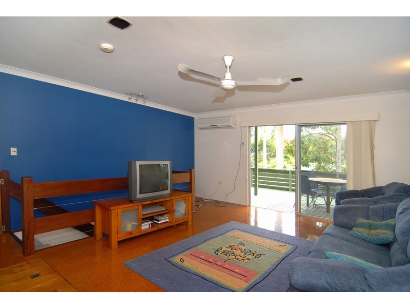 9 Naroo Street, The Gap QLD 4061