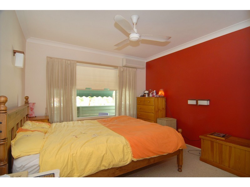 9 Naroo Street, The Gap QLD 4061