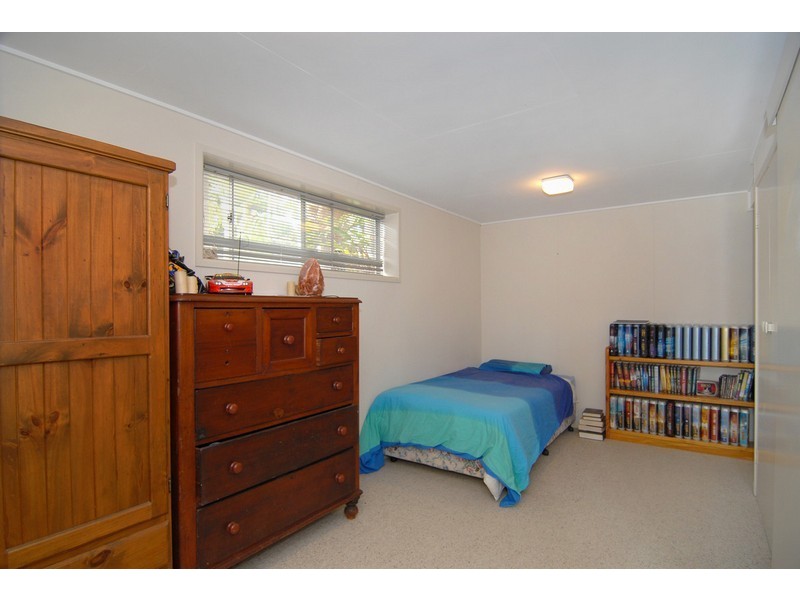 9 Naroo Street, The Gap QLD 4061