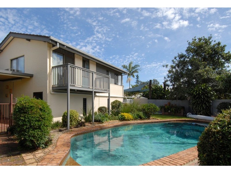 4 Malton Street, The Gap QLD 4061