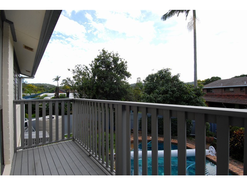4 Malton Street, The Gap QLD 4061