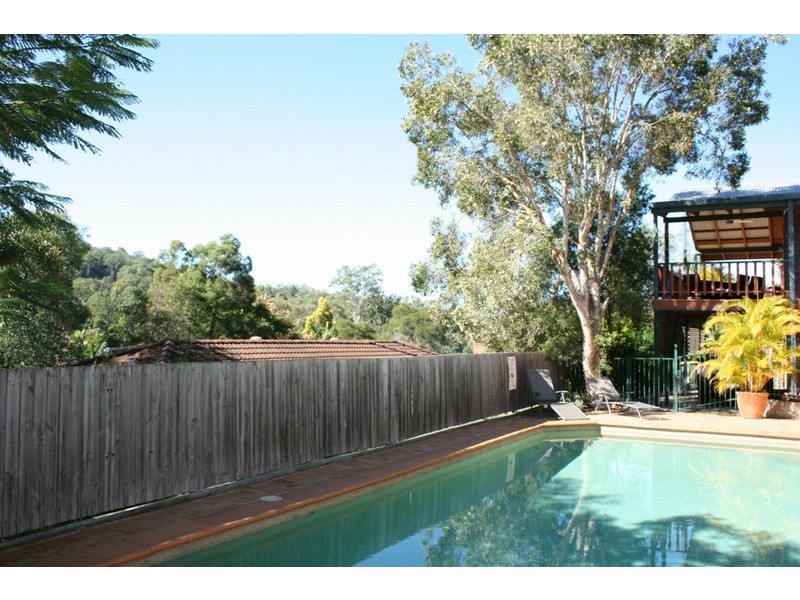 42 Tilquin Street, The Gap QLD 4061