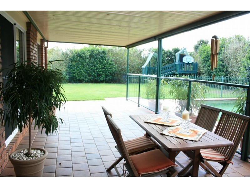 6 Easton Close, The Gap QLD 4061