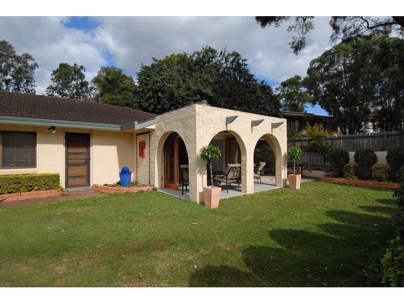 2 Kaldo Grove, Ferny Hills QLD 4055