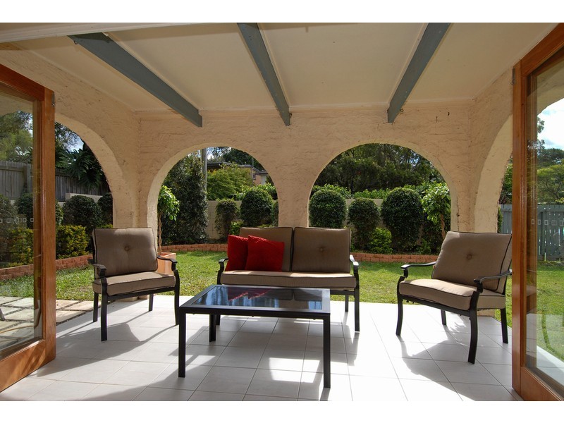 2 Kaldo Grove, Ferny Hills QLD 4055