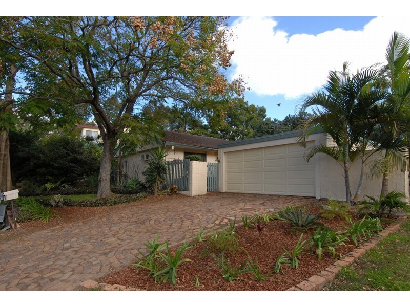 2 Kaldo Grove, Ferny Hills QLD 4055