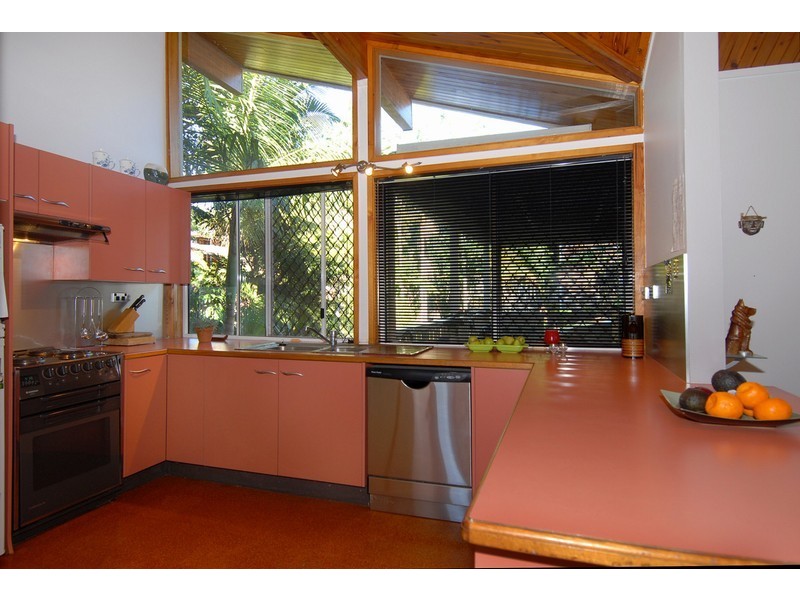 8 Gawalla Street, The Gap QLD 4061