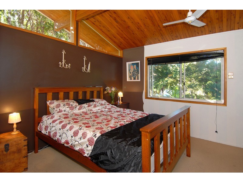 8 Gawalla Street, The Gap QLD 4061