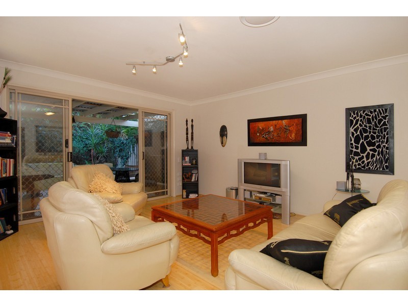 39/360 Simpsons Road, Bardon QLD 4065