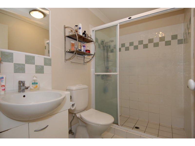 39/360 Simpsons Road, Bardon QLD 4065