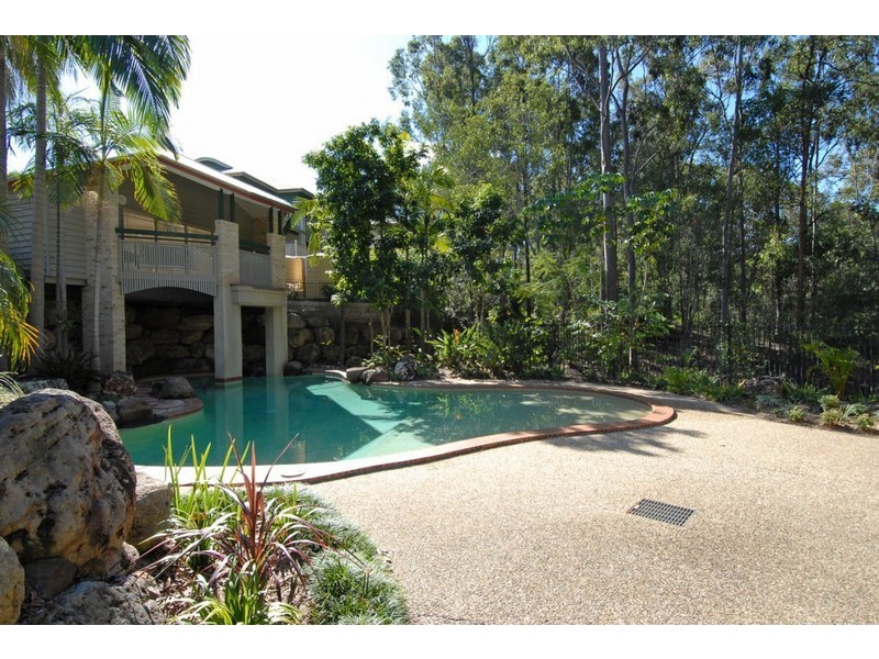 39/360 Simpsons Road, Bardon QLD 4065