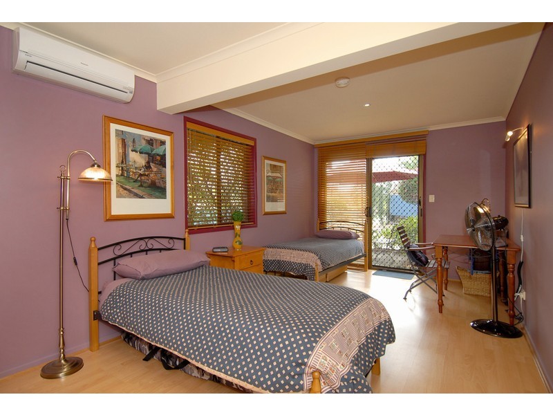 7 Spilsby Place, The Gap QLD 4061