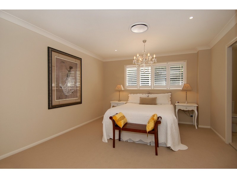 59 Fletcher Parade, Bardon QLD 4065