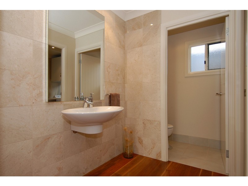 59 Fletcher Parade, Bardon QLD 4065