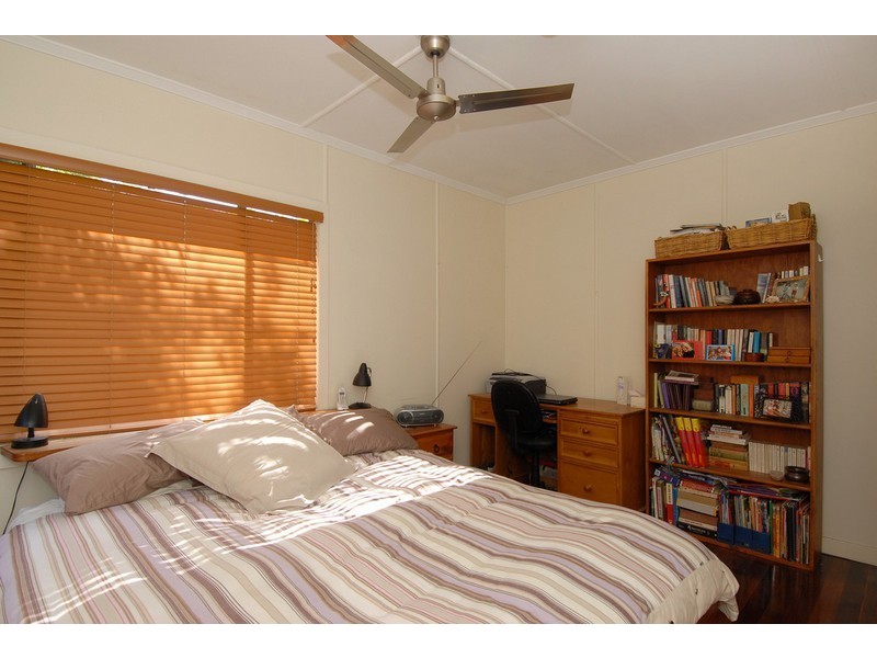 18 Blucher Avenue, The Gap QLD 4061