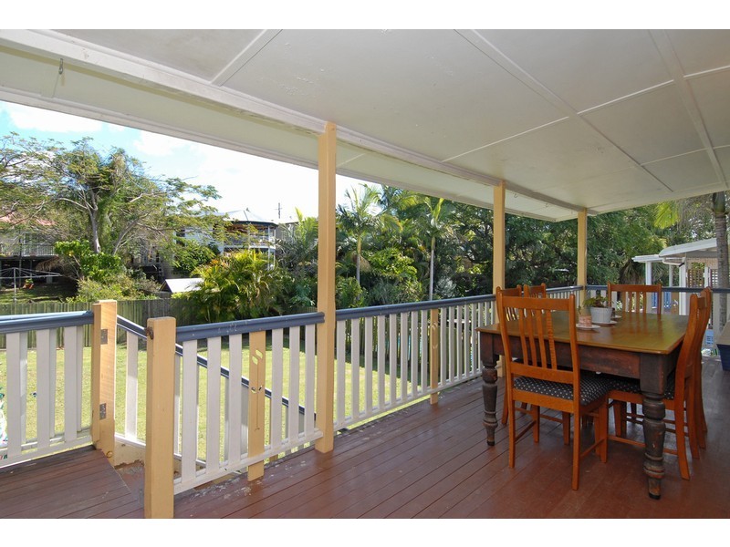 30 Yardley Avenue, Ashgrove QLD 4060