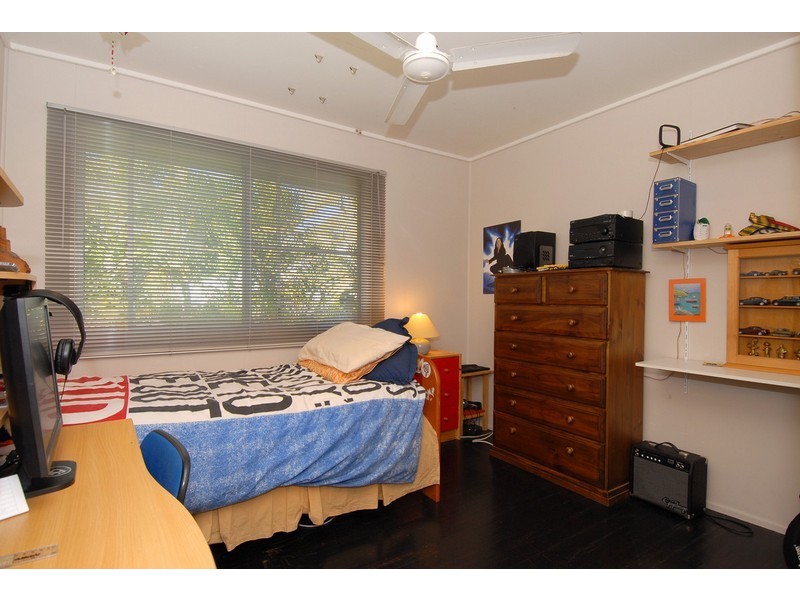 10 Desbet Street, The Gap QLD 4061