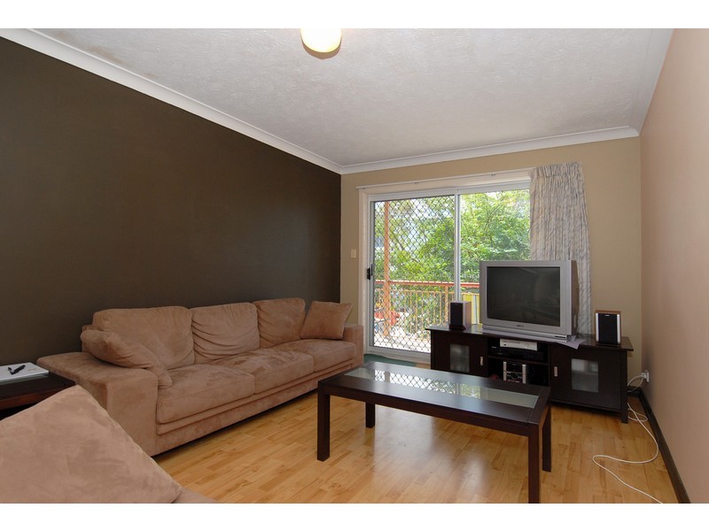 1/9 Walsh Street, Milton QLD 4064