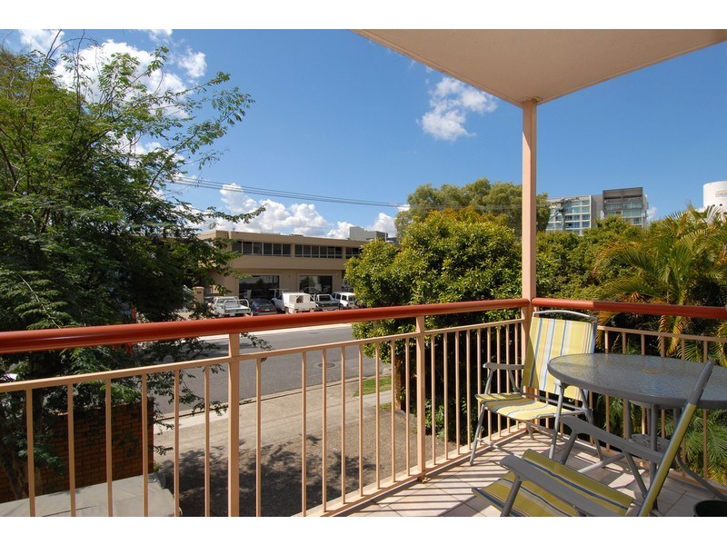 1/9 Walsh Street, Milton QLD 4064