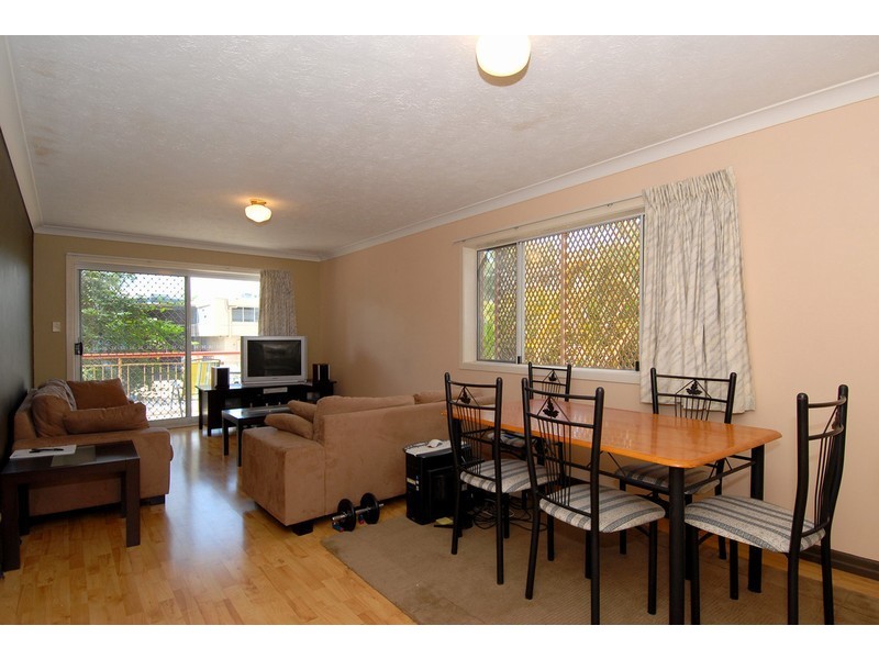 1/9 Walsh Street, Milton QLD 4064