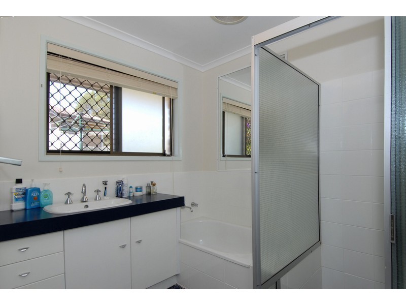 1 Drishane Street, The Gap QLD 4061