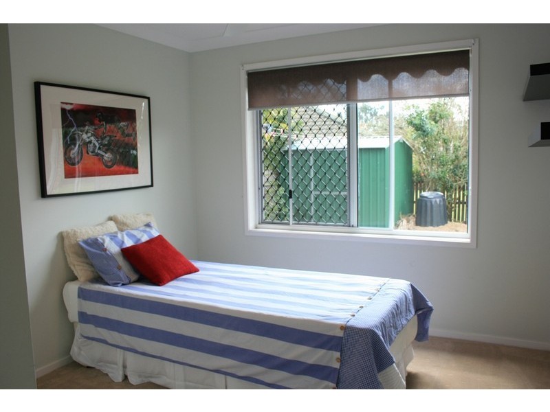 6 Easton Close, The Gap QLD 4061