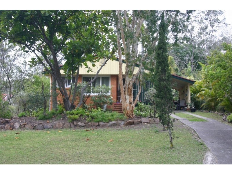 16 Paten Road, The Gap QLD 4061