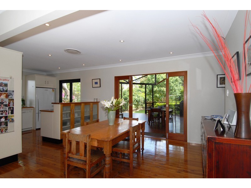 15 Venus Street, Ashgrove QLD 4060