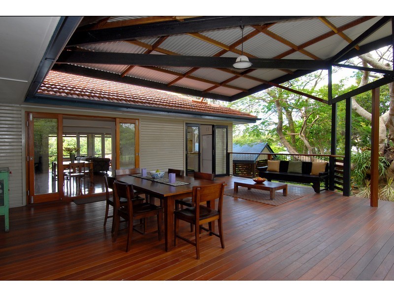 15 Venus Street, Ashgrove QLD 4060