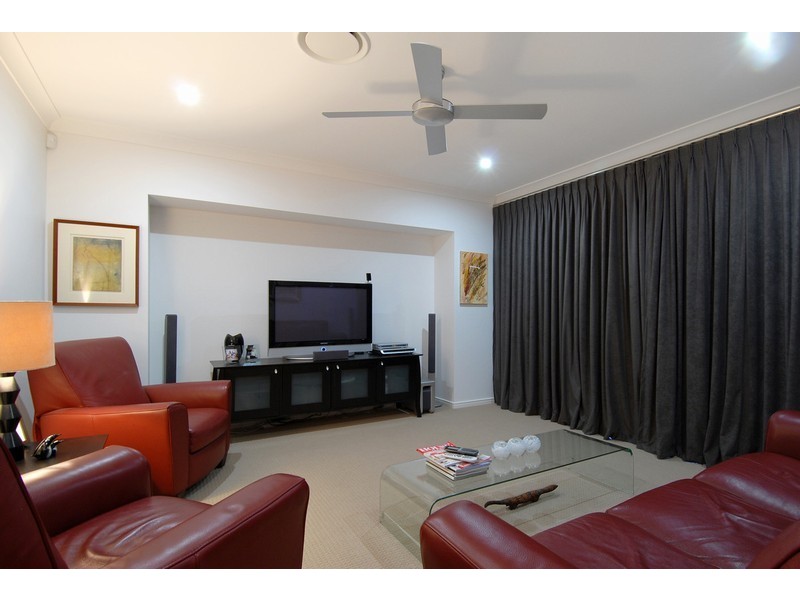 41 Stonehawke Place, The Gap QLD 4061