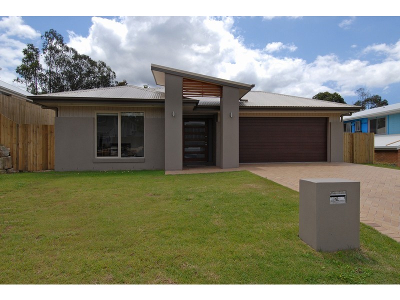 12 Patricia Drive, The Gap QLD 4061