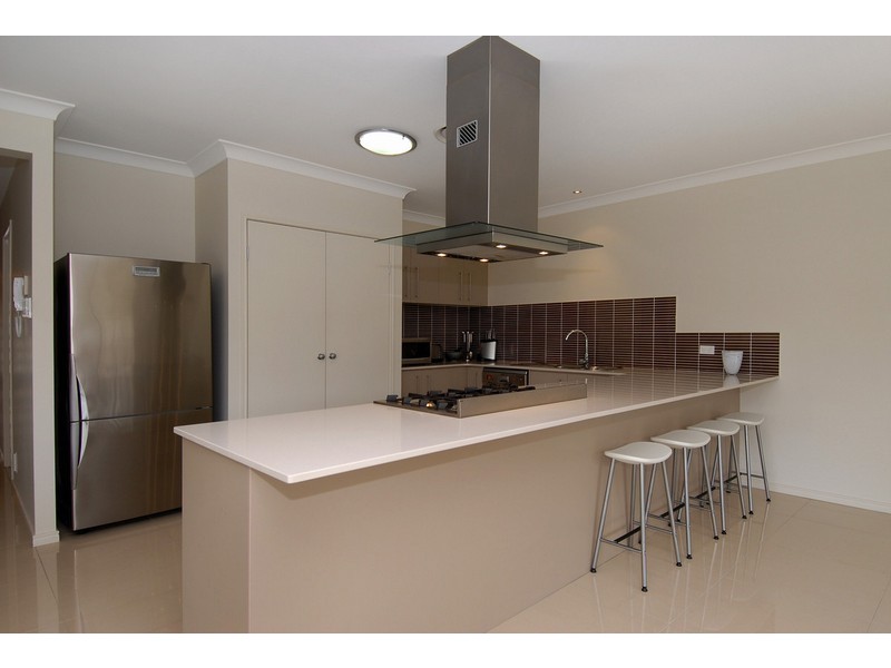 12 Patricia Drive, The Gap QLD 4061
