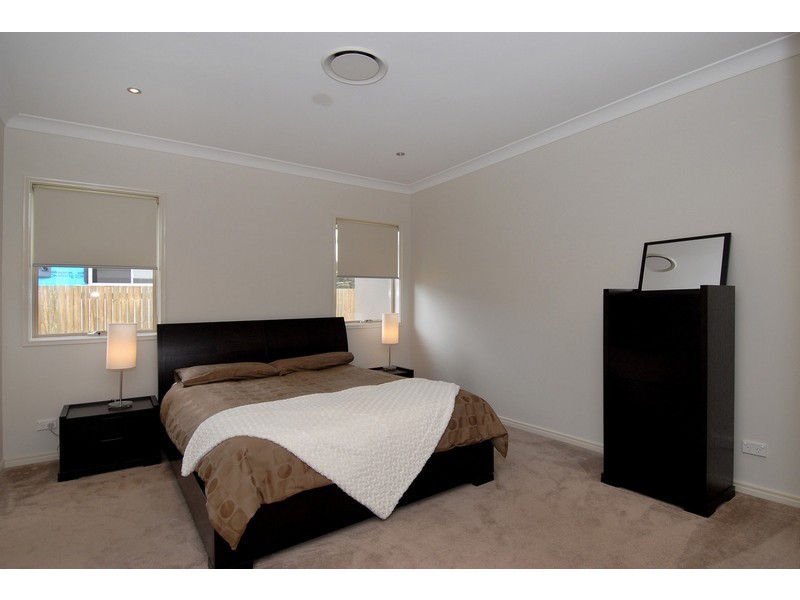 12 Patricia Drive, The Gap QLD 4061