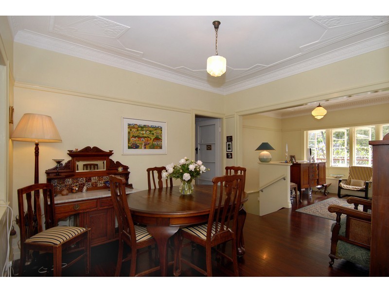 17 Jaloon Street, Ashgrove QLD 4060