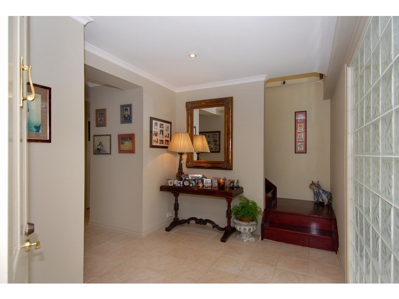17 Jaloon Street, Ashgrove QLD 4060